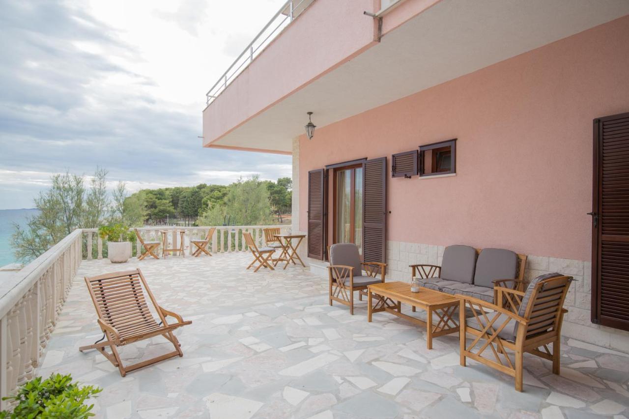 Rooms Plava Laguna Примоштен Экстерьер фото